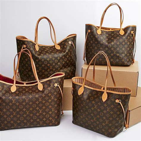 ageing for lv neverfull mm|Louis Vuitton Neverfull MM Buying Guide: Epi vs Monogram.